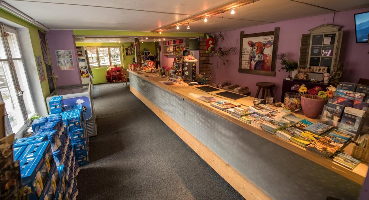 Schutzenbach Backpackers For Adults 18-35 Hostel Lauterbrunnen Exterior photo
